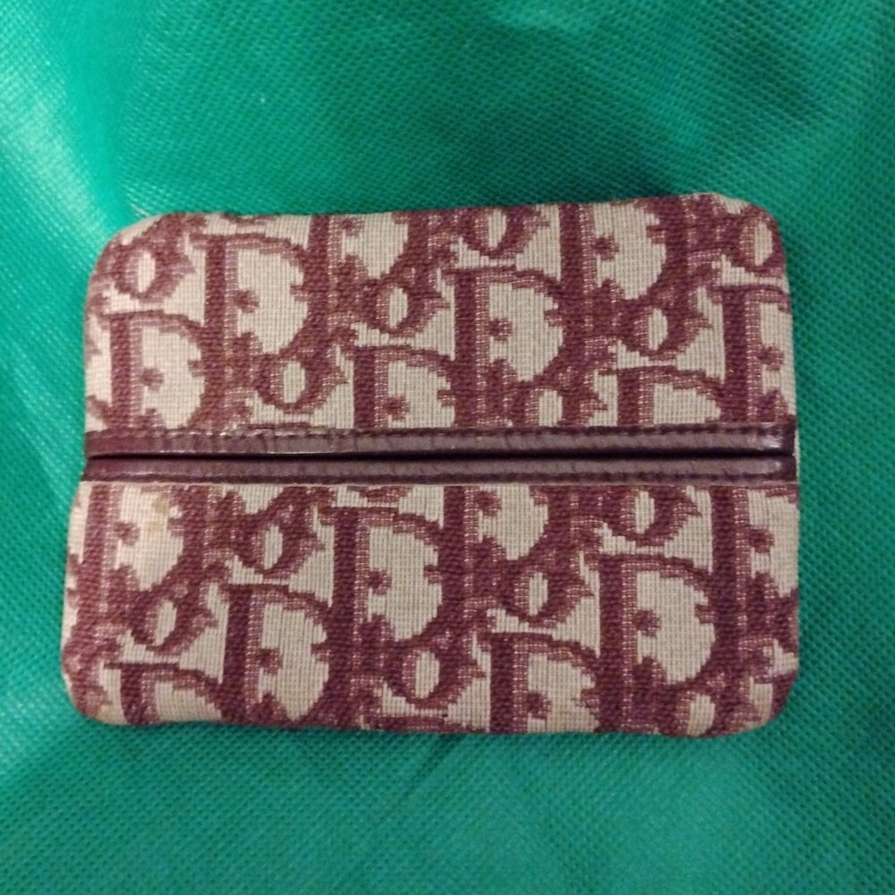 ❤️Rare Vintage CHRISTIAN DIOR Trotter Hankie Holder